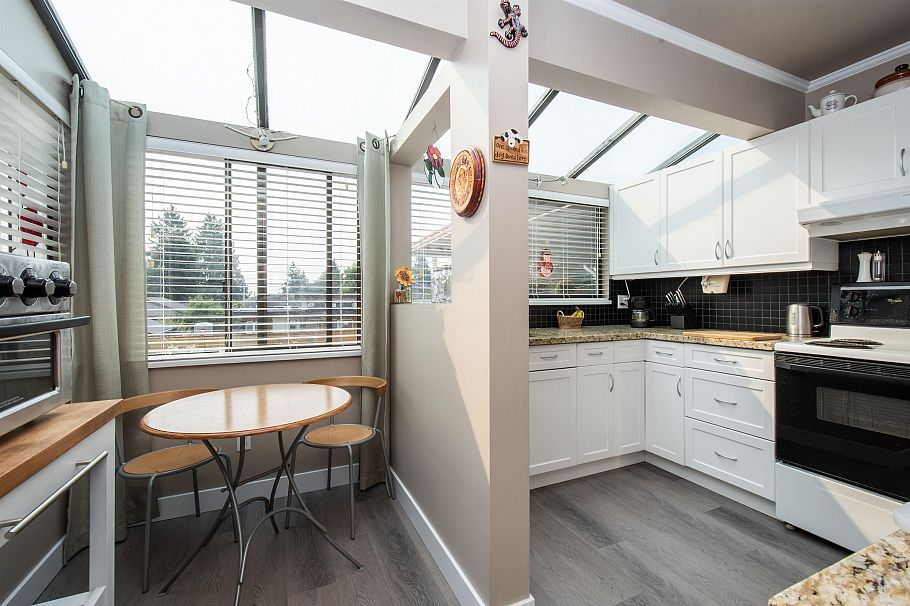 847 E 13th Street North Vancouver, BC - 8