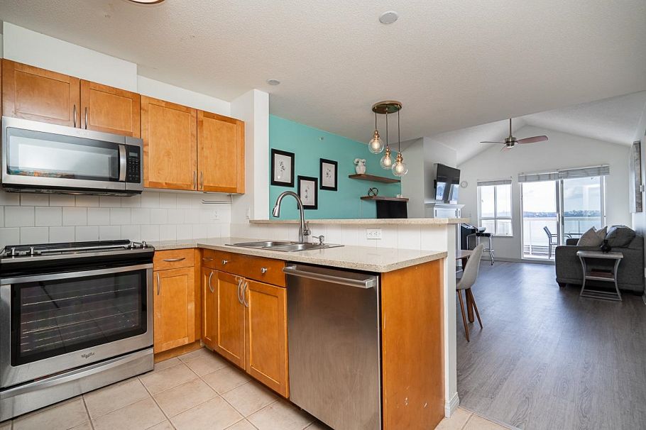 409 365 E 1st Street North Vancouver, BC - 8