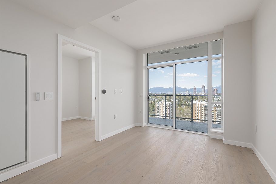2401 7433 Cambie Street Vancouver, BC - 5