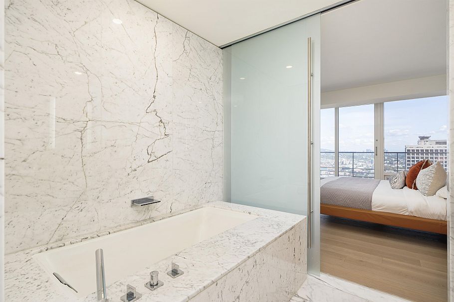 4102 1011 W Cordova Street Vancouver, BC - 22