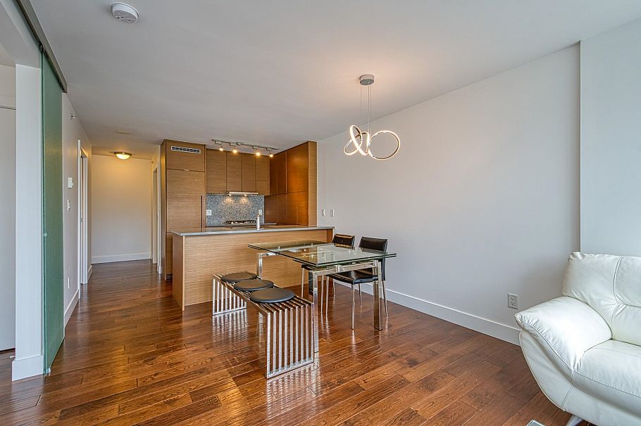 1104 565 Smithe Street Vancouver, BC - 6