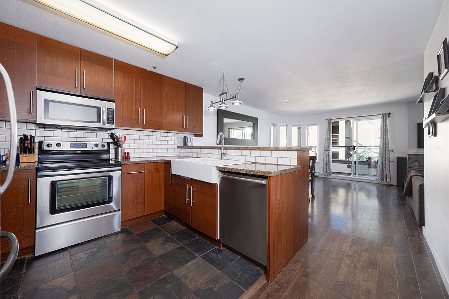 403 118 E 2nd Street North Vancouver, BC - 6