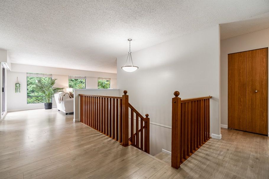 1184 Riverside Drive North Vancouver, BC - 8