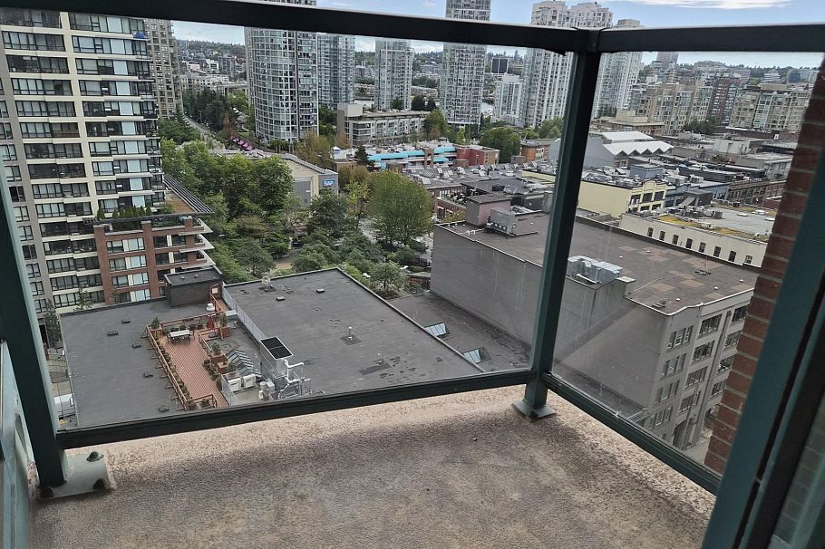 1707 939 Homer Street Vancouver, BC - 22