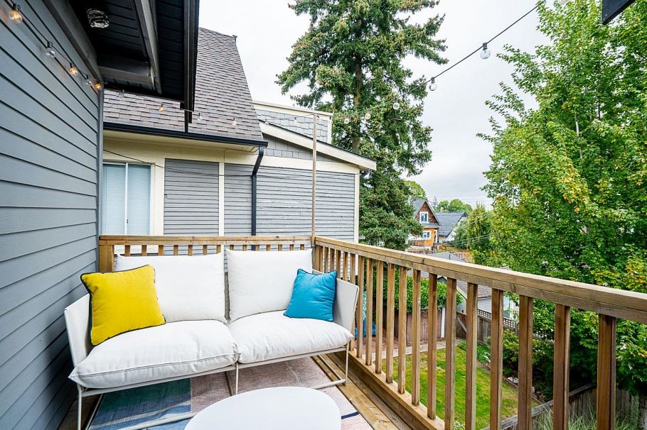 33 E 22nd Avenue Vancouver, BC - 20