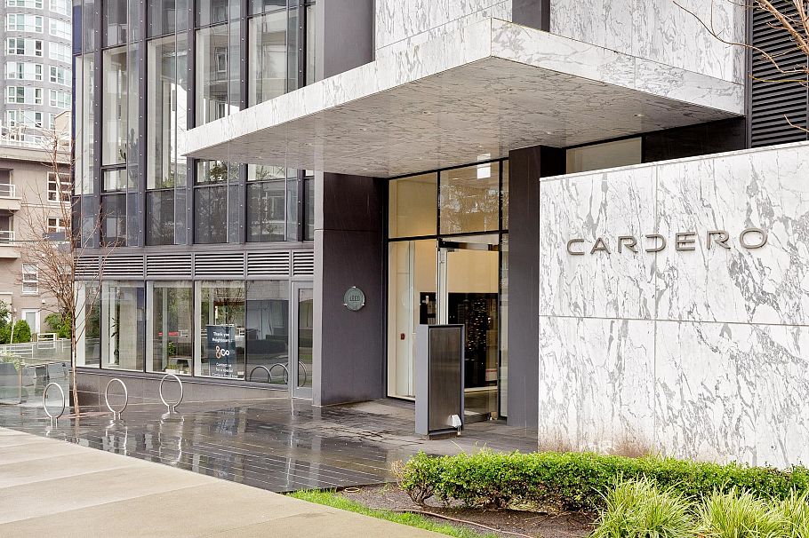 1201 620 Cardero Street Vancouver, BC - 1