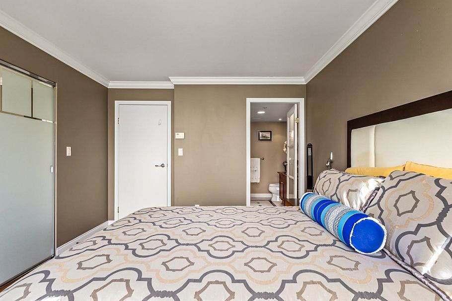 1605 1383 Marinaside Crescent Vancouver, BC - 16