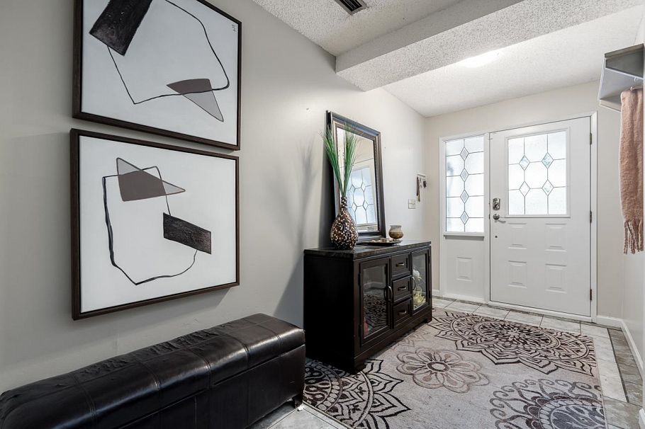 1184 Riverside Drive North Vancouver, BC - 7