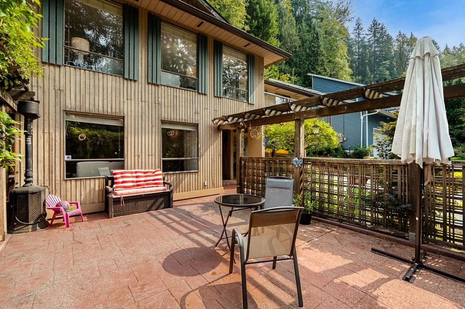 1184 Riverside Drive North Vancouver, BC - 4