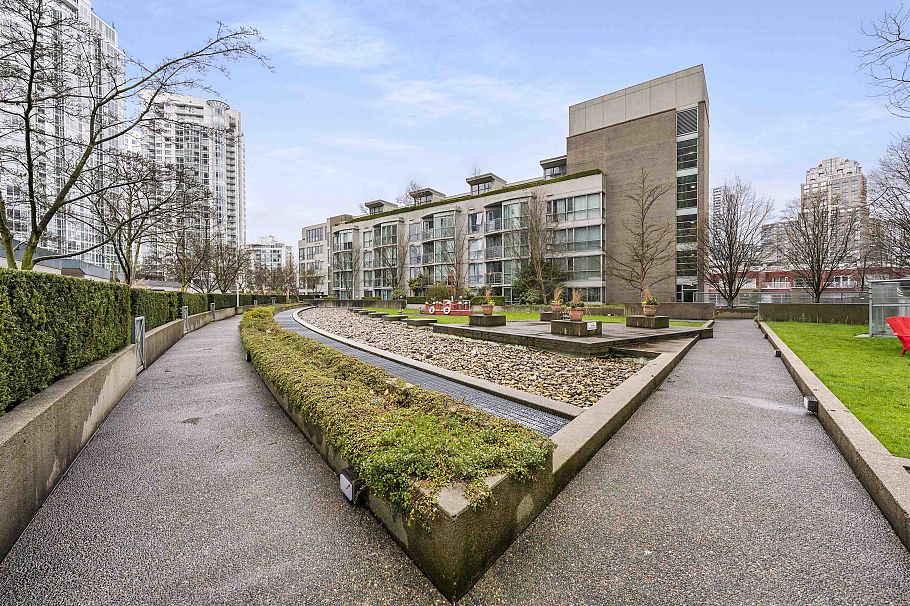 1708 1008 Cambie Street Vancouver, BC - 24