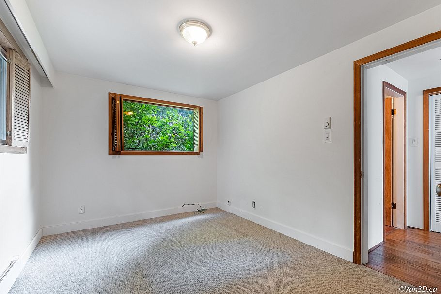 4541 Stonehaven Avenue North Vancouver, BC - 14