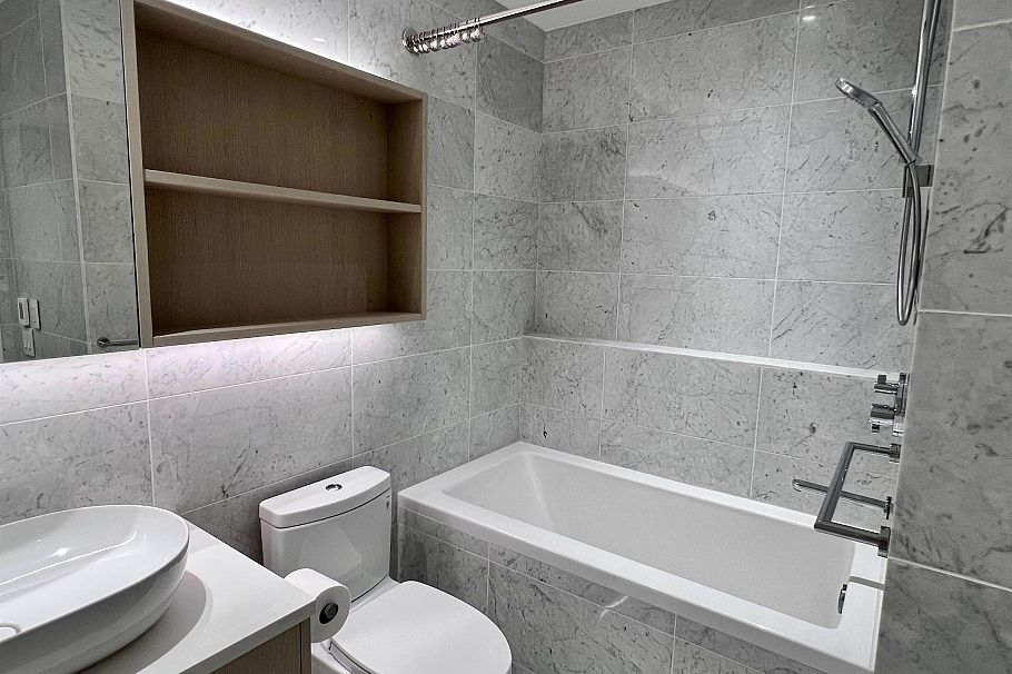 210 5168 Cambie Street Vancouver, BC - 10