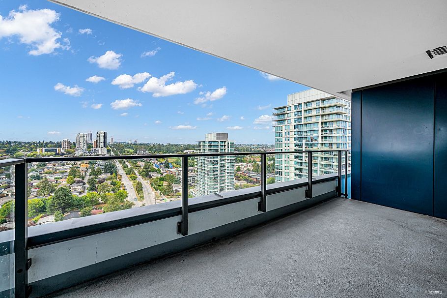 2504 8189 Cambie Street Vancouver, BC - 8