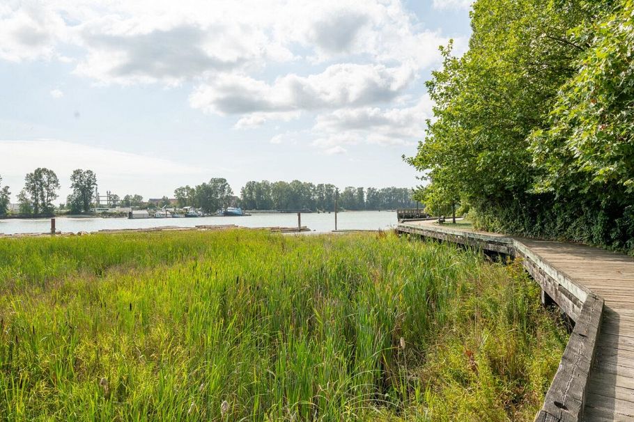 3058 E Kent Avenue South Vancouver, BC - 35