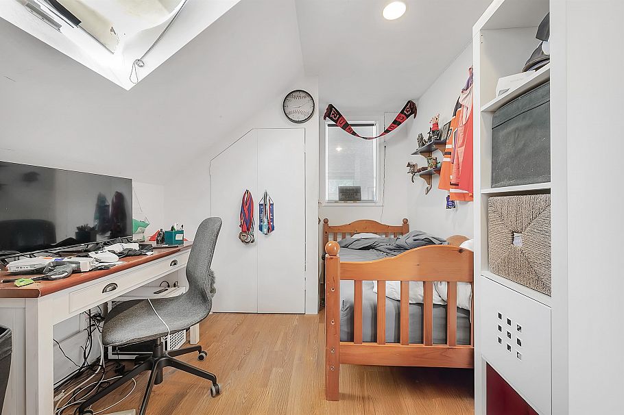 2903 W 42nd Avenue Vancouver, BC - 16