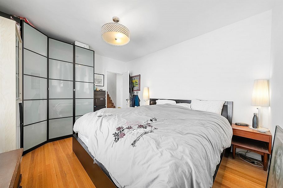 2903 W 42nd Avenue Vancouver, BC - 9