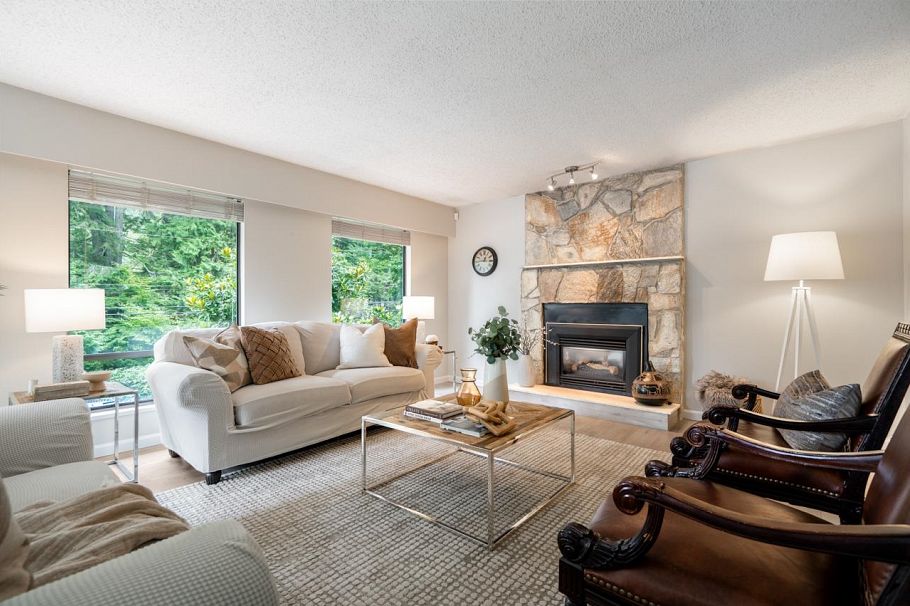 1184 Riverside Drive North Vancouver, BC - 16