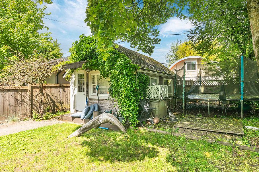 2903 W 42nd Avenue Vancouver, BC - 29