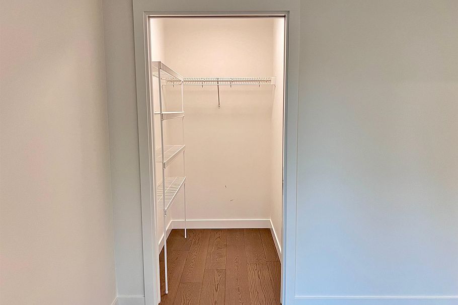 210 5168 Cambie Street Vancouver, BC - 6