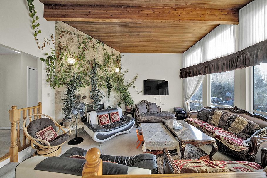 549 E 57th Avenue Vancouver, BC - 5