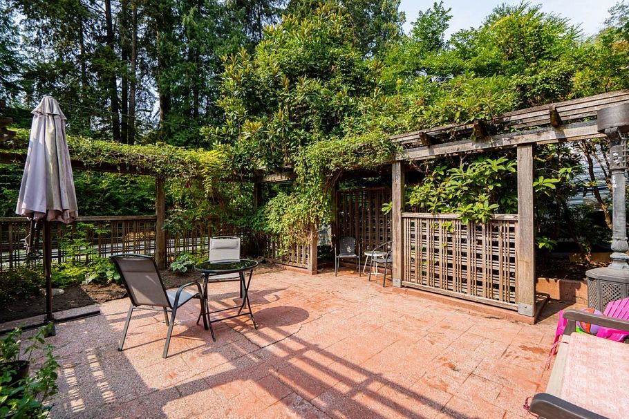 1184 Riverside Drive North Vancouver, BC - 3