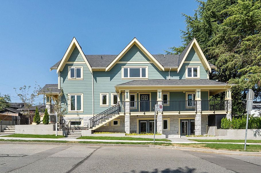 3121 Columbia Street Vancouver, BC - 1