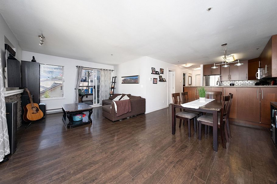 403 118 E 2nd Street North Vancouver, BC - 3