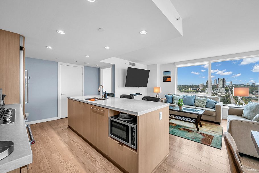 2504 8189 Cambie Street Vancouver, BC - 18