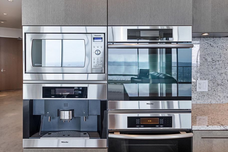 5501 1128 W Georgia Street Vancouver, BC - 11