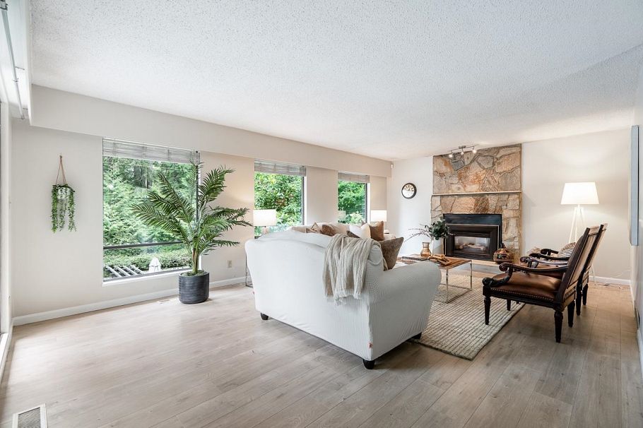 1184 Riverside Drive North Vancouver, BC - 9