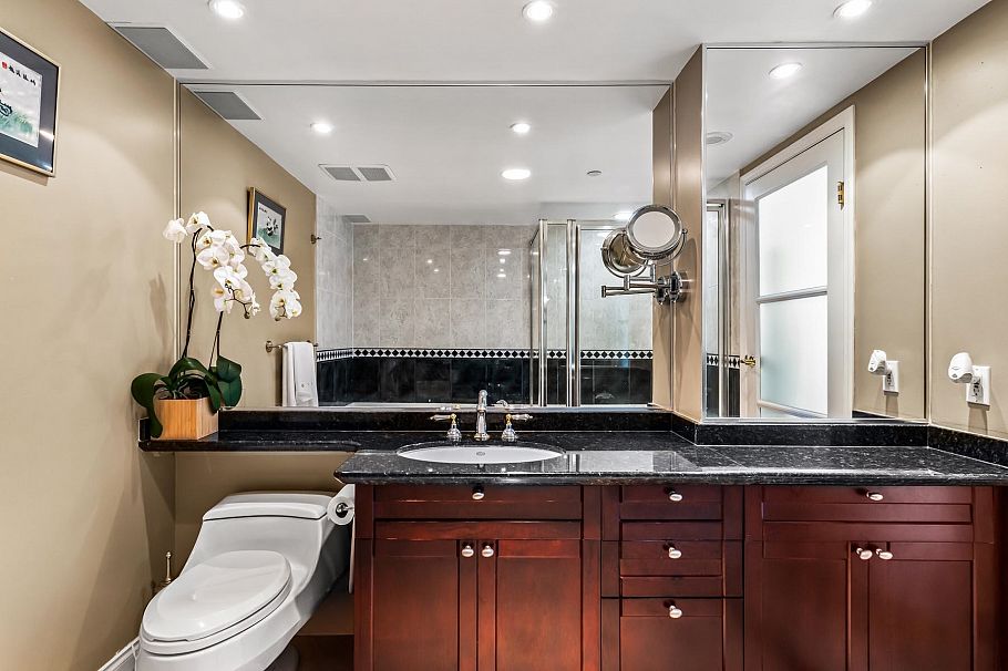 1605 1383 Marinaside Crescent Vancouver, BC - 19