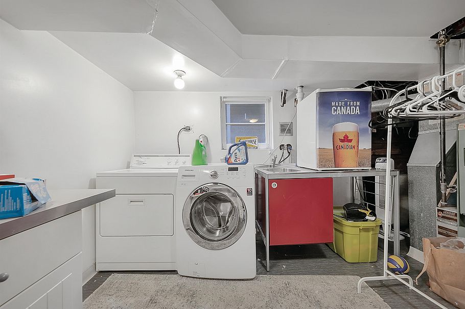 2903 W 42nd Avenue Vancouver, BC - 26