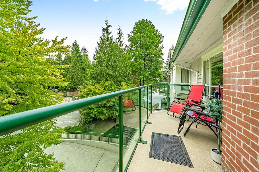 302 3670 Banff Court North Vancouver, BC - 25