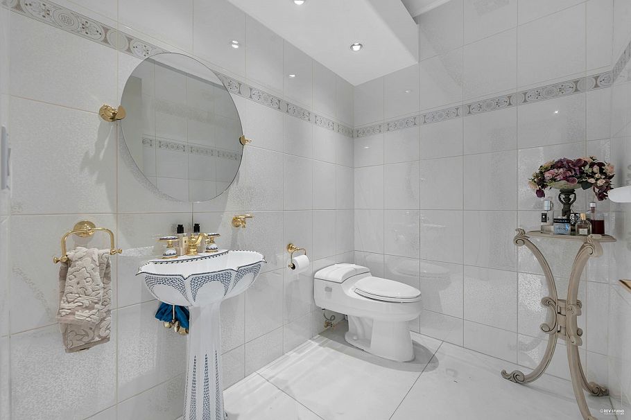 6566 Churchill Street Vancouver, BC - 28