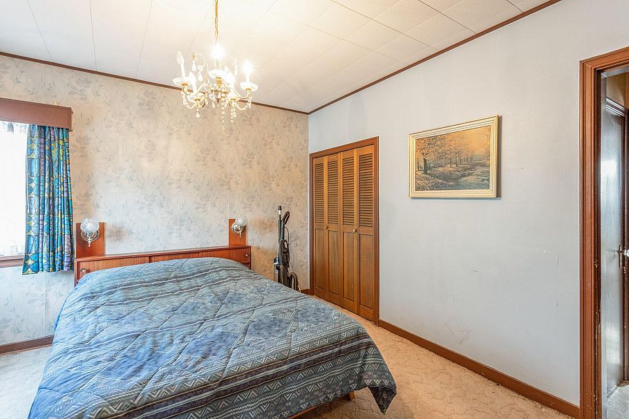 5670 Columbia Street Vancouver, BC - 11