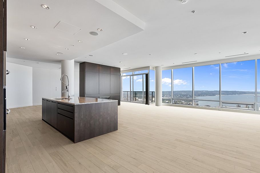 5501 1128 W Georgia Street Vancouver, BC - 23