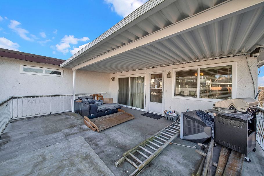 549 E 57th Avenue Vancouver, BC - 23