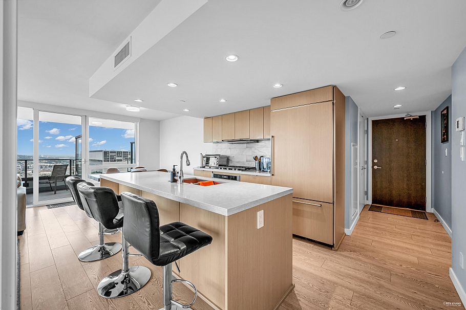 2504 8189 Cambie Street Vancouver, BC - 16