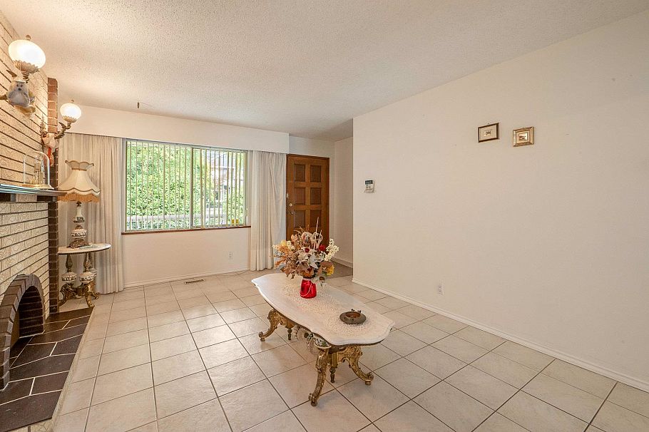 1794 E 6th Avenue Vancouver, BC - 6