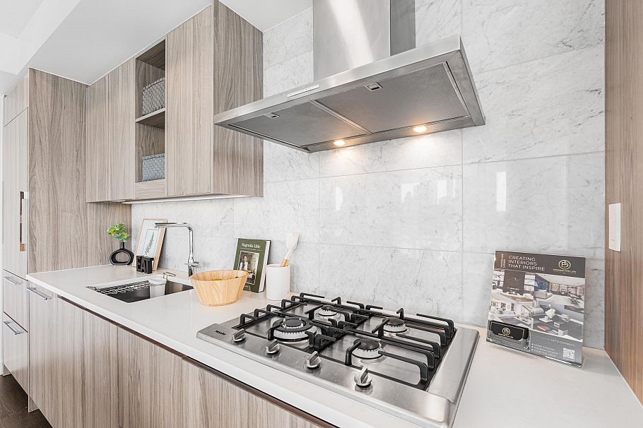 1585 87 Nelson Street Vancouver, BC - 10