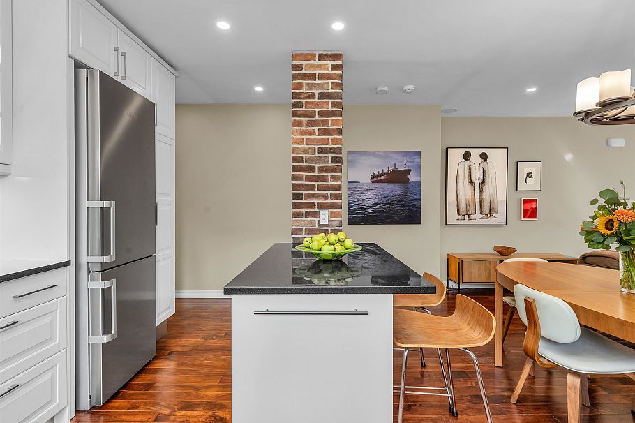 4 2535 W 6th Avenue Vancouver, BC - 8