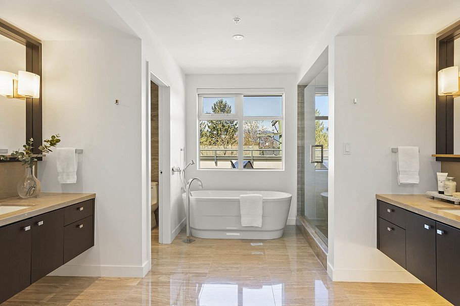 215 1961 Collingwood Street Vancouver, BC - 31