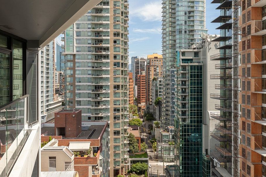 1701 889 Pacific Street Vancouver, BC - 38