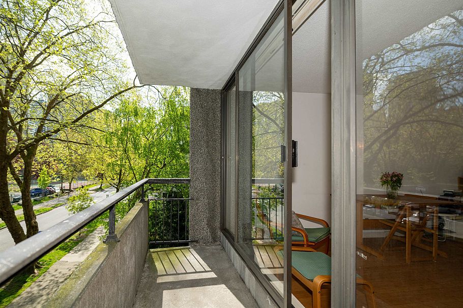 304 1720 Barclay Street Vancouver, BC - 9