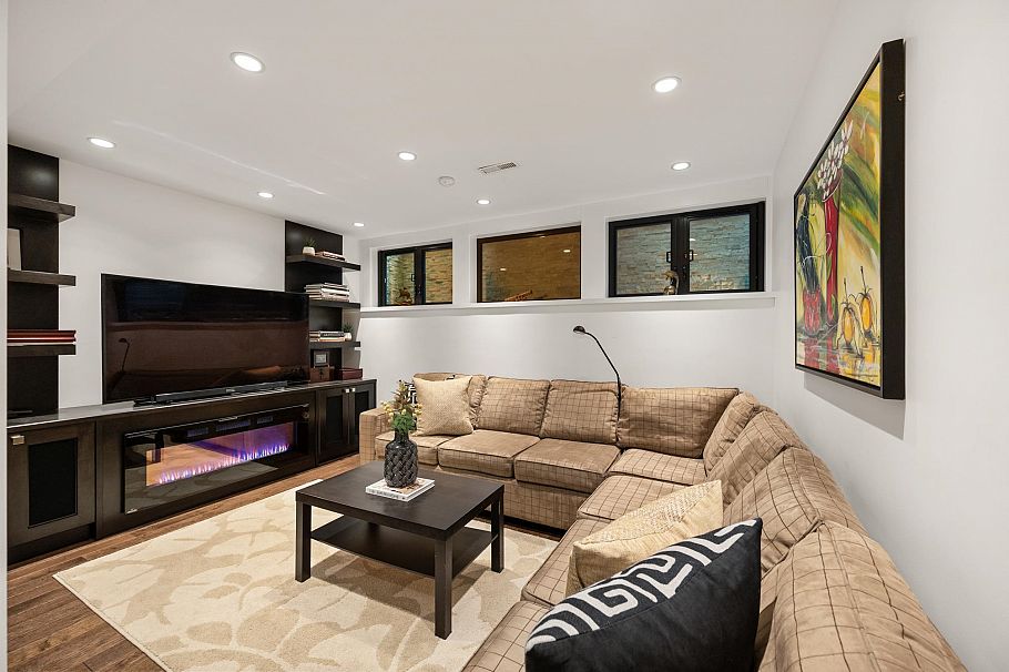 4005 Vine Street Vancouver, BC - 23