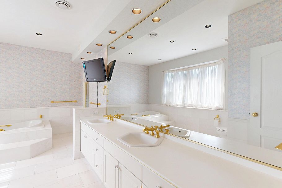 1510 W 33rd Avenue Vancouver, BC - 15