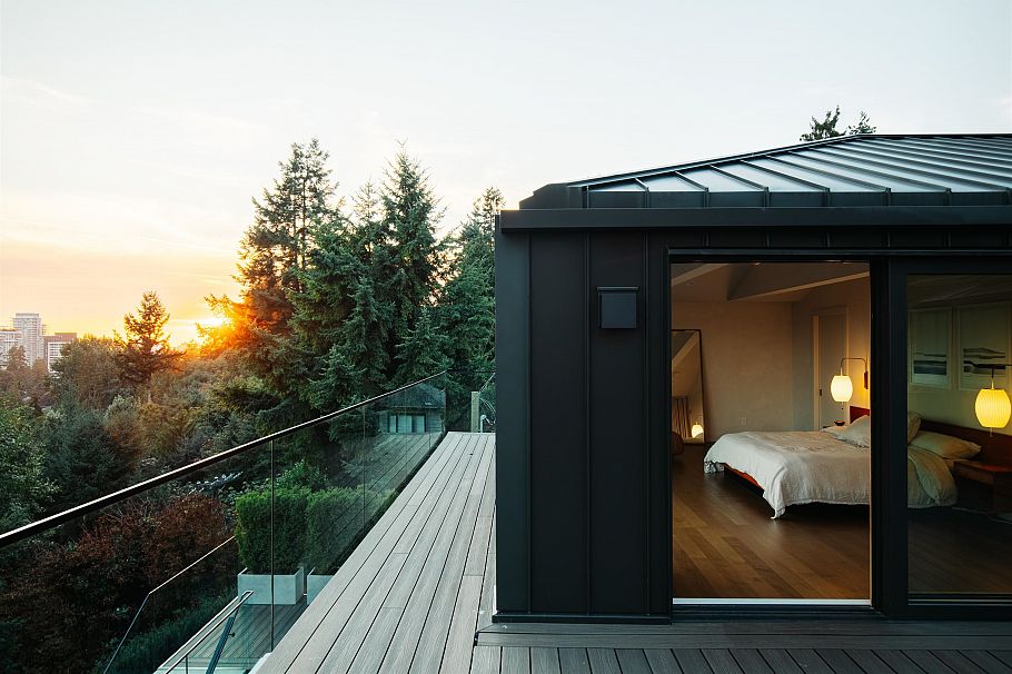 1295 W Keith Road North Vancouver, BC - 19