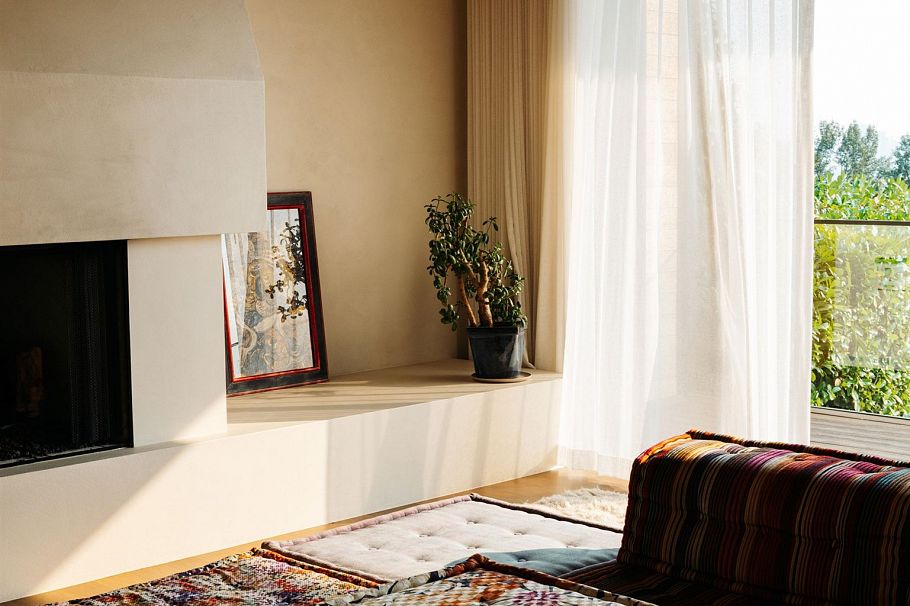 1295 W Keith Road North Vancouver, BC - 8