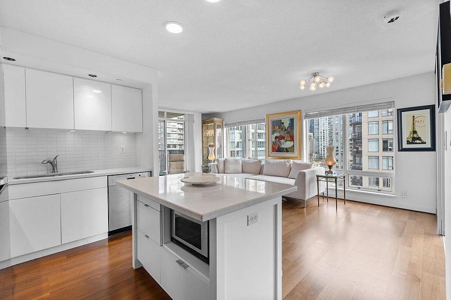 1805 1055 Homer Street Vancouver, BC - 4