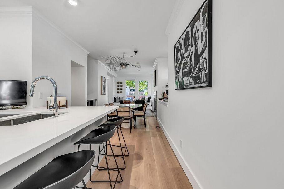 1664 St.Georges Avenue Vancouver, BC - 22